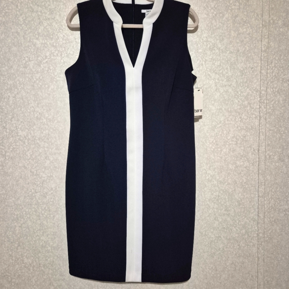 NEW...Bar Ill Elegant Navy and White Sleeveless Dress...Size:14
